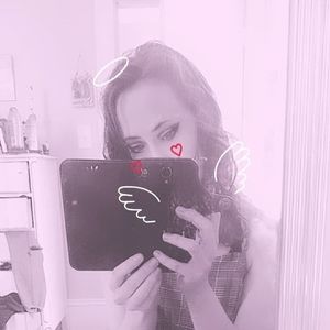 Meet your Posher, Hannah lee